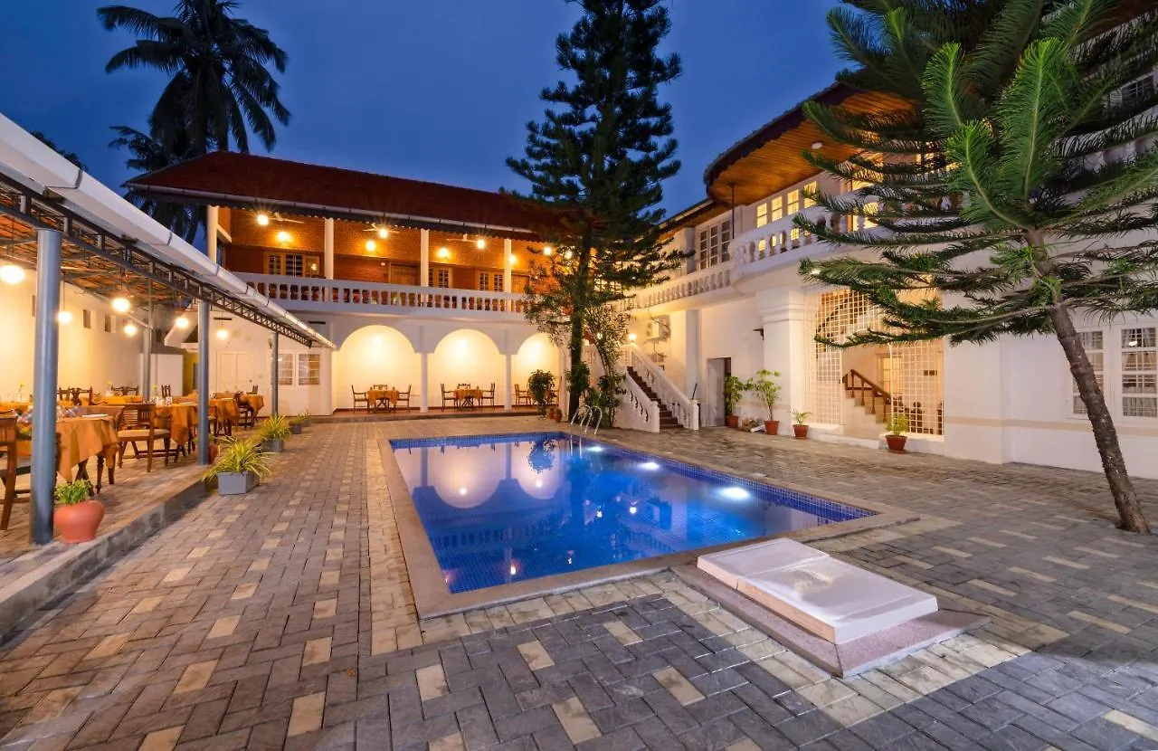 Dutch Bungalow Kochi Hotel