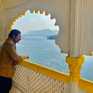Haveli Balavh With Lake Facing Balcony Hotel Udaipur